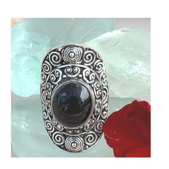 925 Sterling Black Onyx Ring Size 6 - Picture 2 of 7
